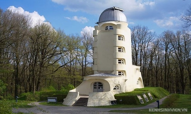 vne-12-out-of-this-world-observatories-1-1439969781-660x0.jpg